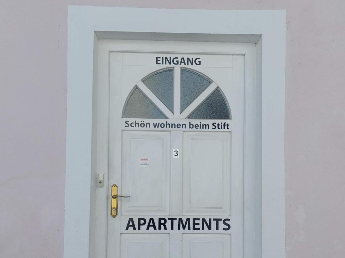 Schon Wohnen Beim Stift Melk Apartman Kültér fotó